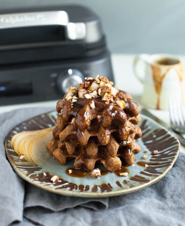 Vegan Pumpkin Waffles | @sweetpotatosoul