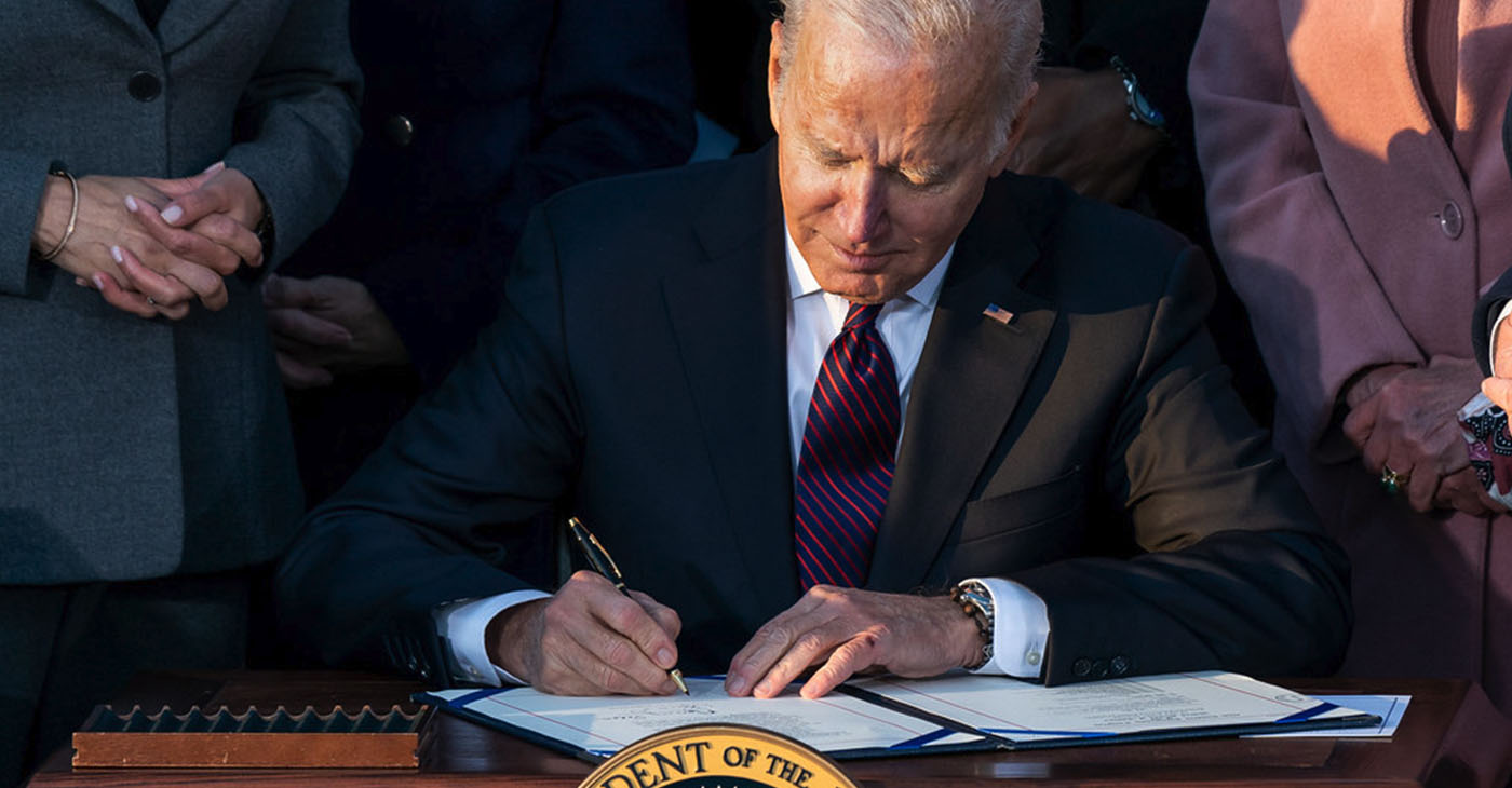 President Joe Biden signing the Infrastructure Investment and Jobs Act, Monday, November 15, 2021, on the South Lawn of the White House. (Official White House Photo by Cameron Smith)