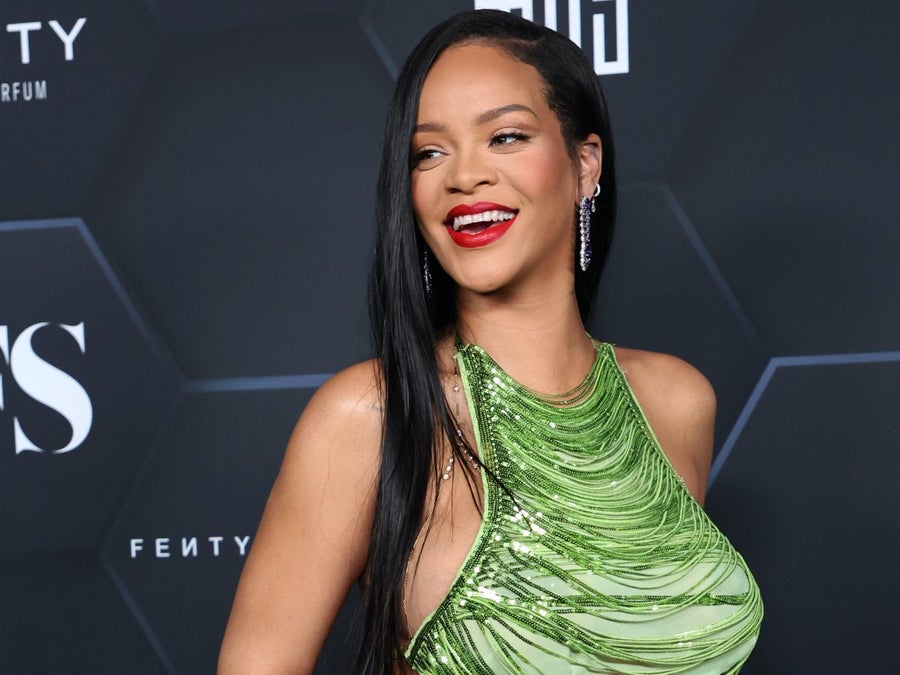 Happy 34th Birthday, Rihanna!