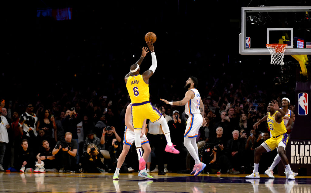 LeBron James #6 of the Los Angeles Lakers sets the All time scoring record.