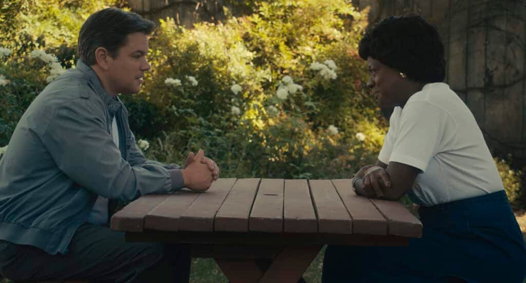 Matt Damon (Sonny Vaccaro) and Viola Davis (Deloris Jordan) 