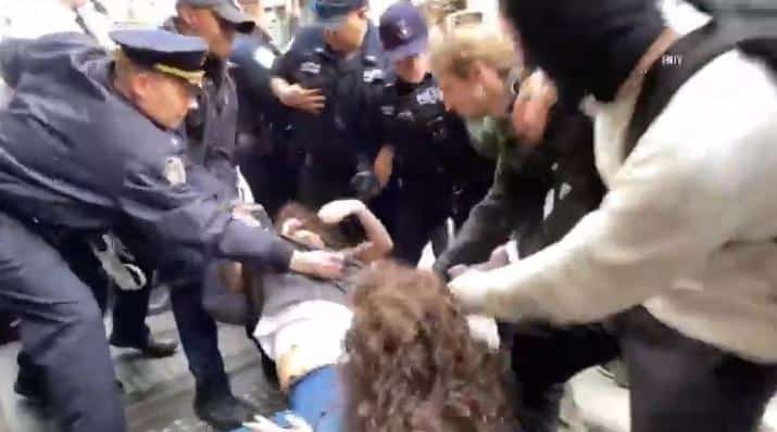 Jordon Neely protestors and NYPD - screenshot