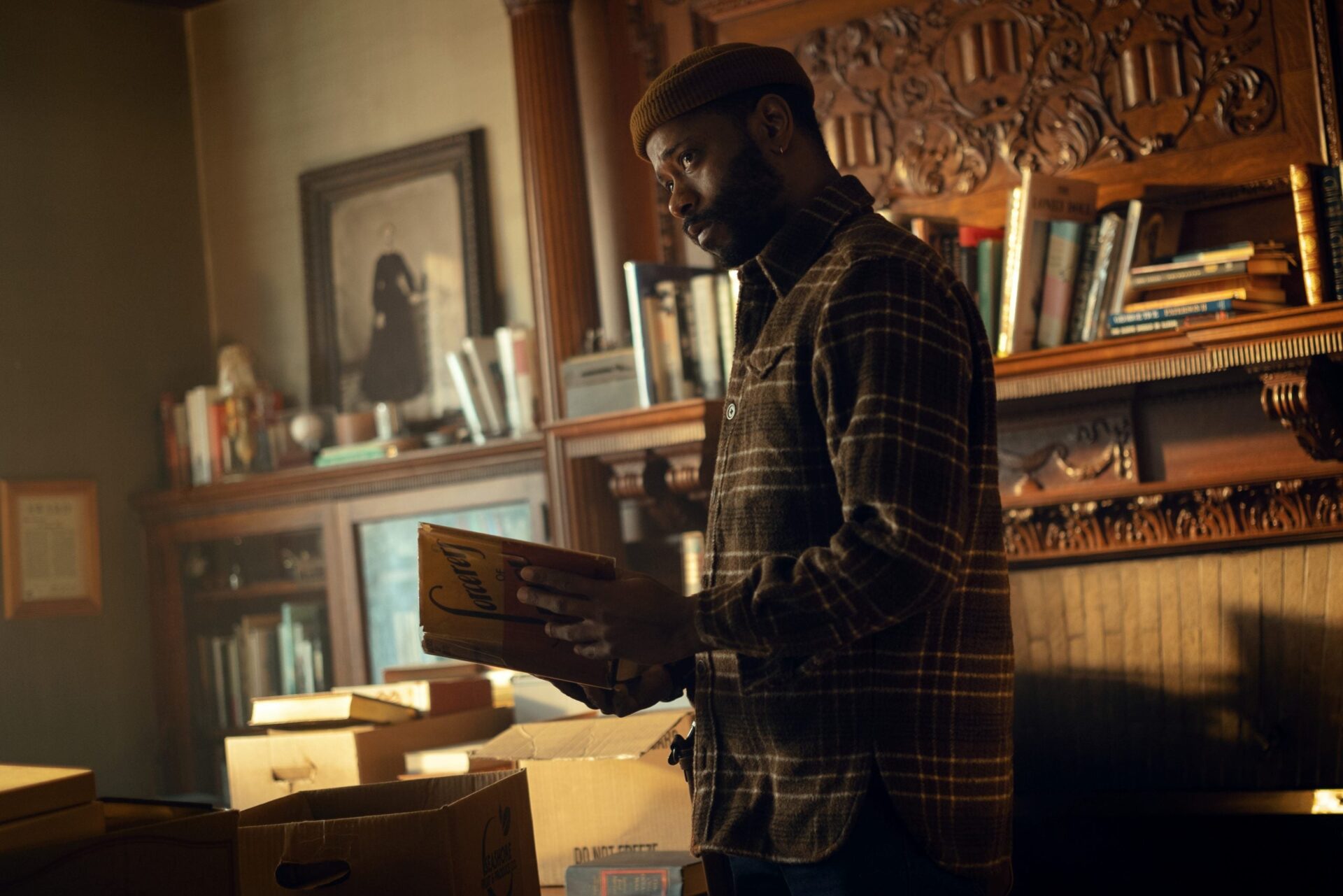 FIRST LOOK: LaKeith Stanfield’s Apple TV+ Horror Series ‘<em>The Changeling’</em> Sets Premiere Date” width=”400″ height=”266″ />Photo Credit: Apple TV+TOPICS:  <a href=