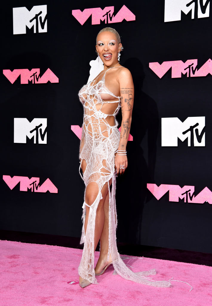 What Your Favorite Celebs Wore to the MTV VMA Awards