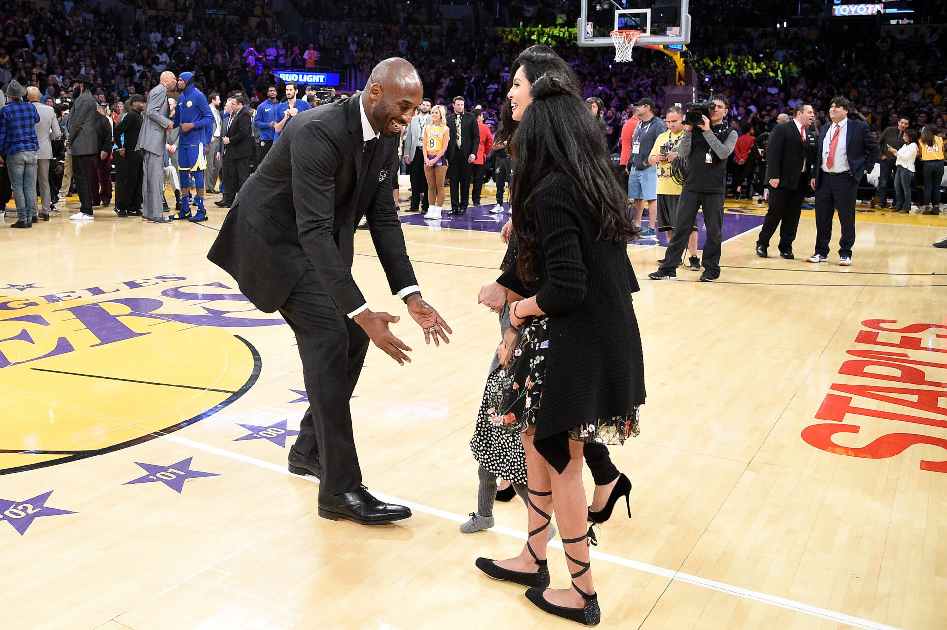 Golden State Warriors v Los Angeles Lakers