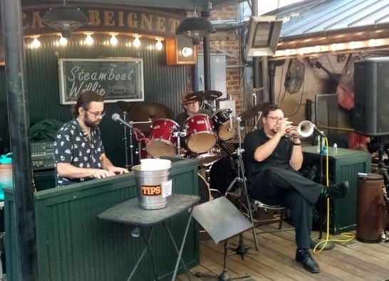 House Band at Cafe Beignet, Photo Credit, Ricky Richardson