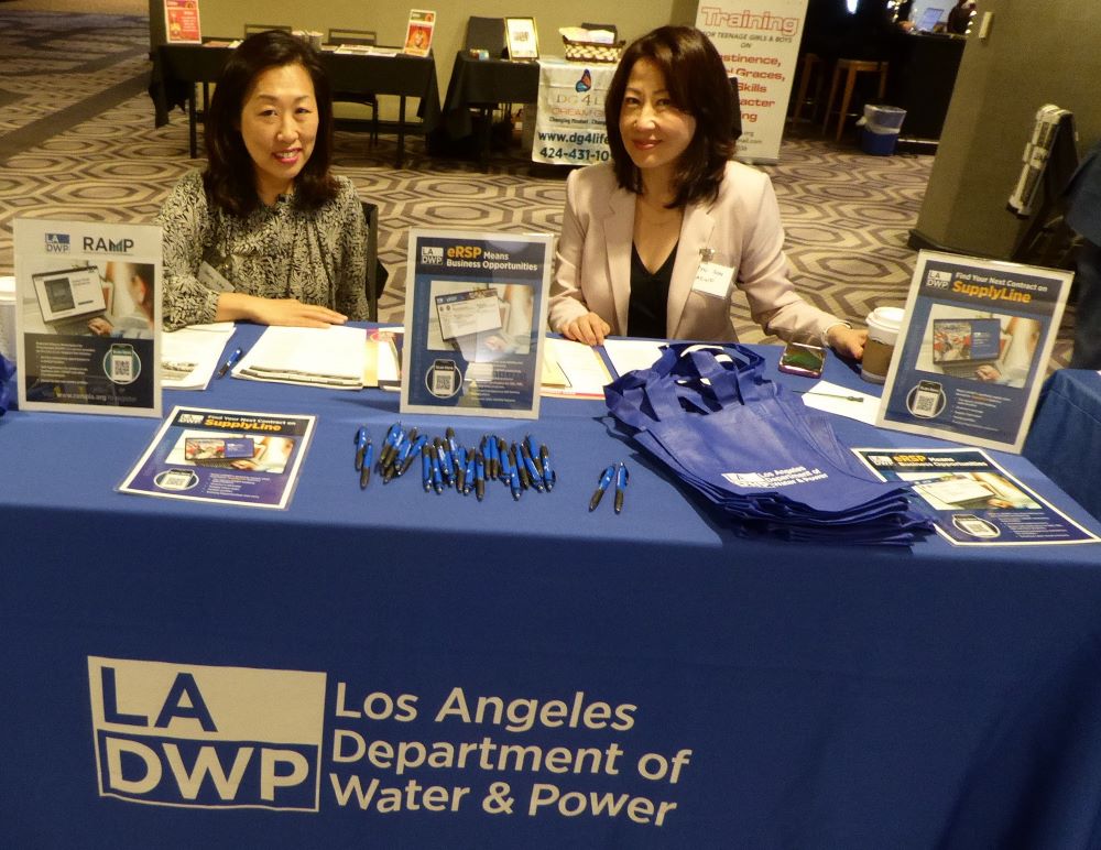 Helen Lee and Karyn Son: Photo Credit, Ricky Richardson