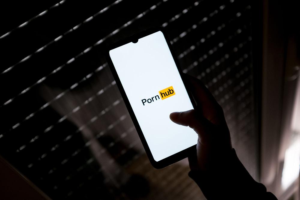 Pornhub logo (Nikolas Kokovlis-NurPhoto-Getty Images)