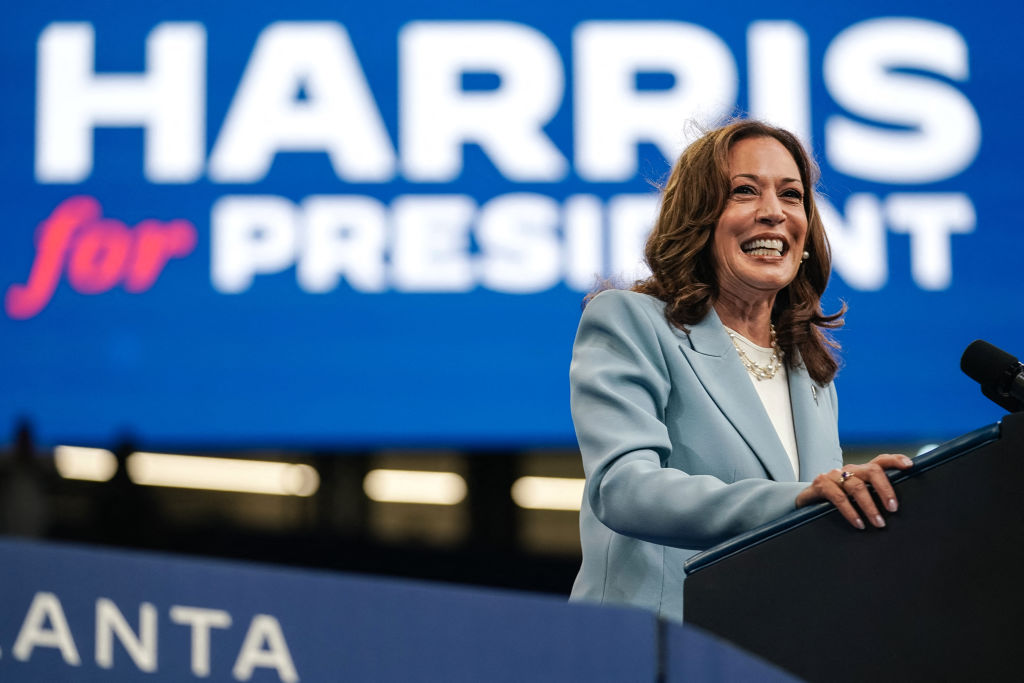 TOPSHOT-US-VOTE-POLITICS-HARRIS