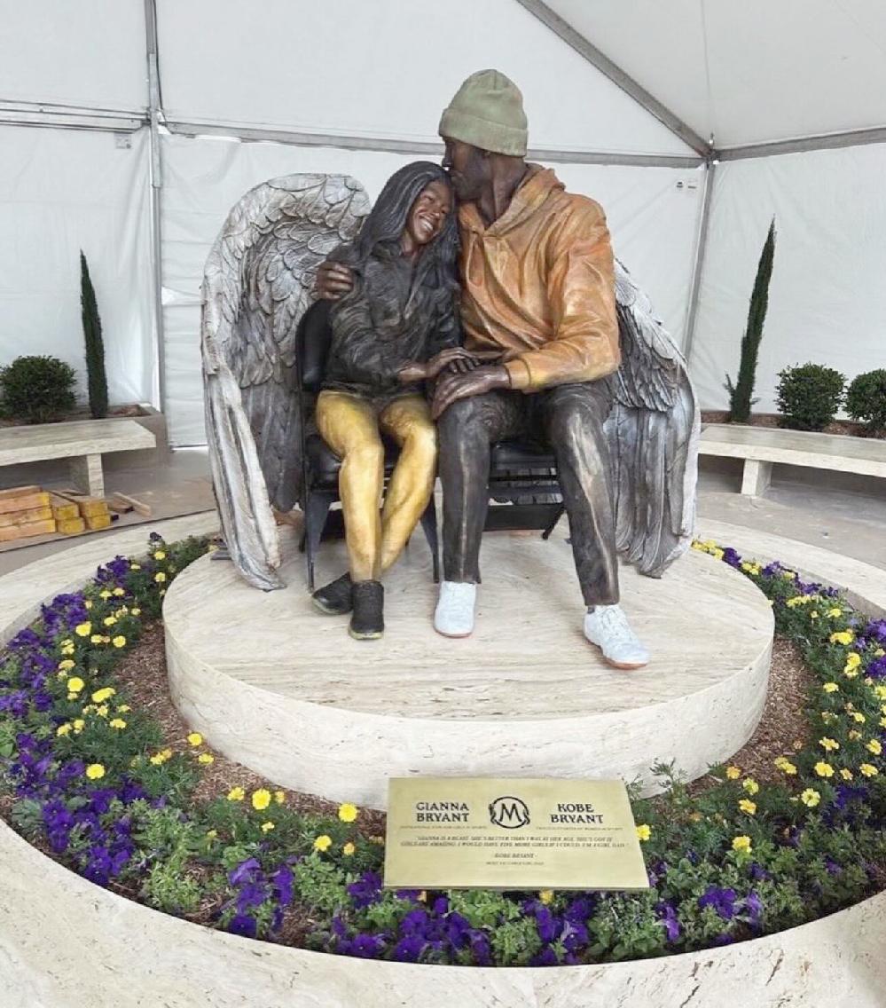 Gianna and Kobe Bryant Statue - via Threads