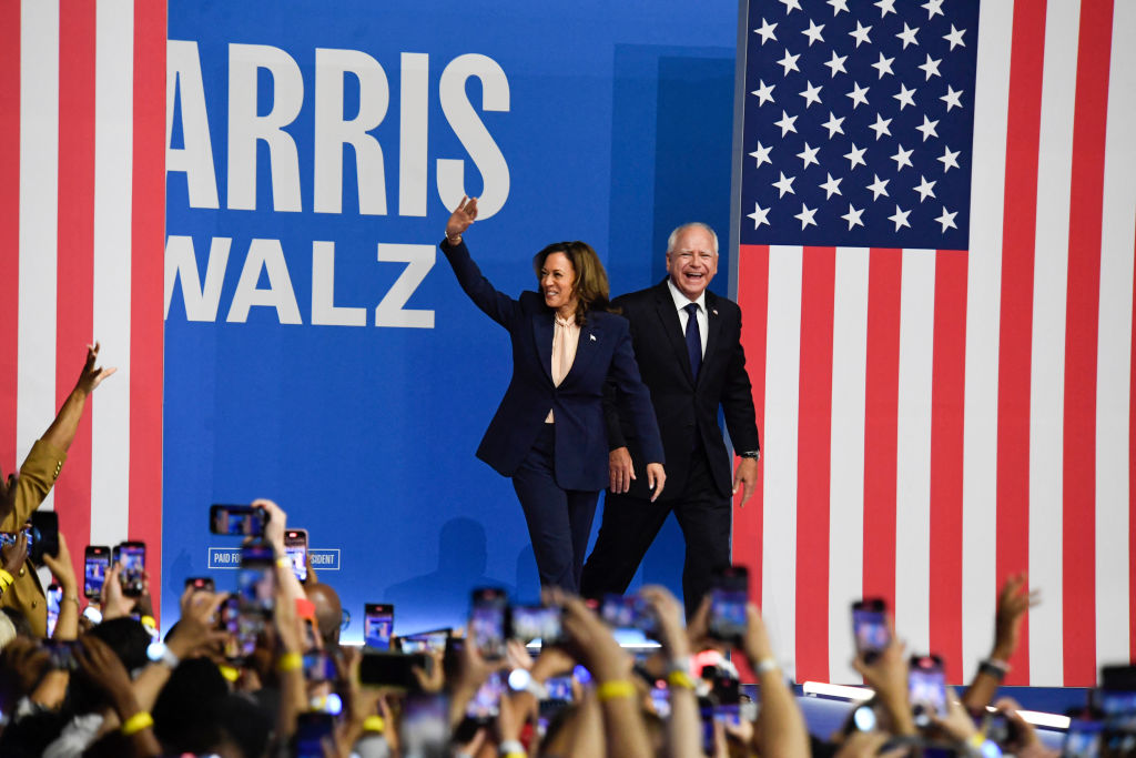 Hollywood elites scramble for DNC spots // Harris Walz / Getty