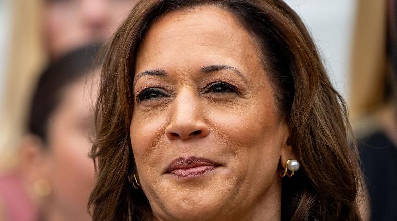 Kamala Harris' opportunity = Funkadelic’s 'Standing On The Verge' // Kamala Harris (Andrew Harnik-Getty Images via CNN Newsource)