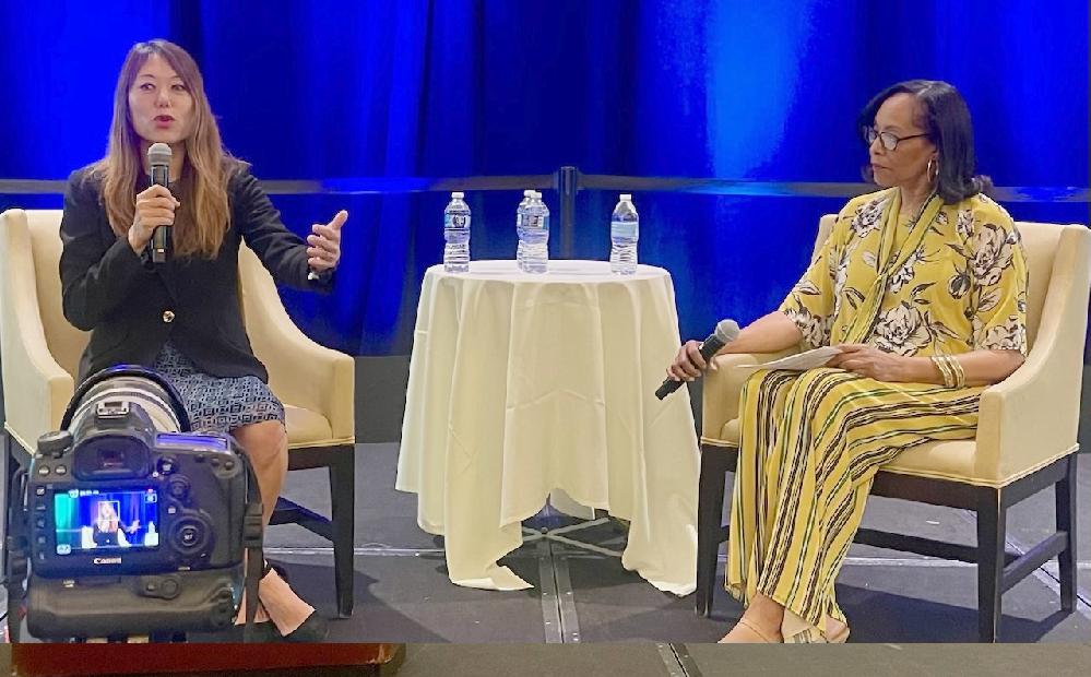 California State Treasurer Fiona Ma engages in a fireside chat with Lisa Collins, publisher of LA Focus (CBM Staff)