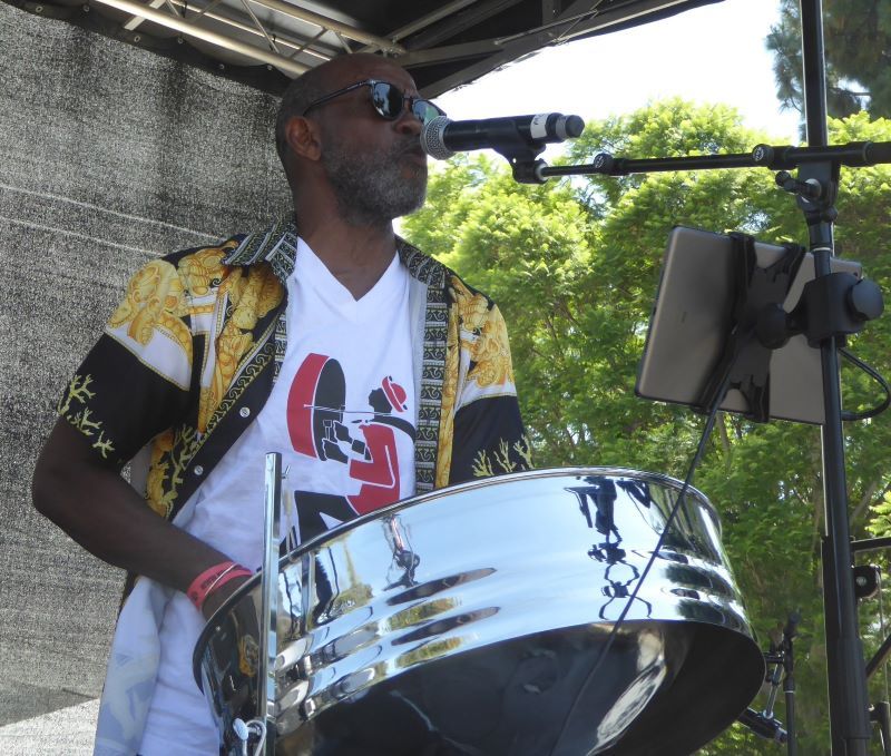 Baldwin Hills Plaza hosts 5th Annual Caribbean Heritage Festival // Einstein: Photo Credit, Ricky Richardson