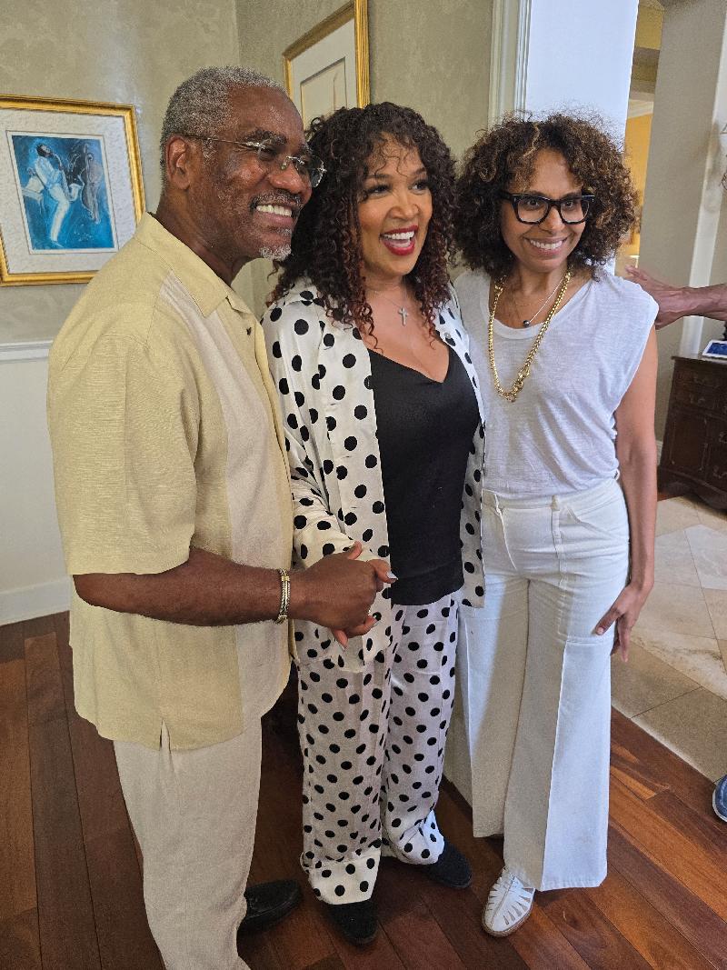 Actress Kym Whitley (center) joins Congressmembers James Meeks and Sydney Kamlager-Dove at a fundraising event for the DNCC - courtesy photo