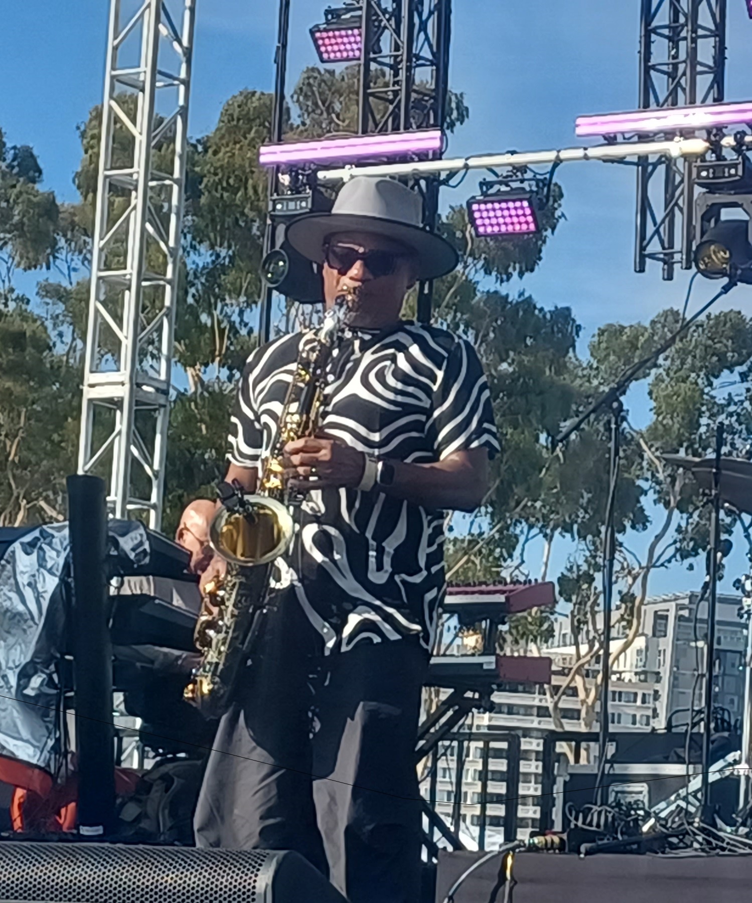 Kirk Whalum Gives Phenomenal Show at Long Beach Jazz Festival