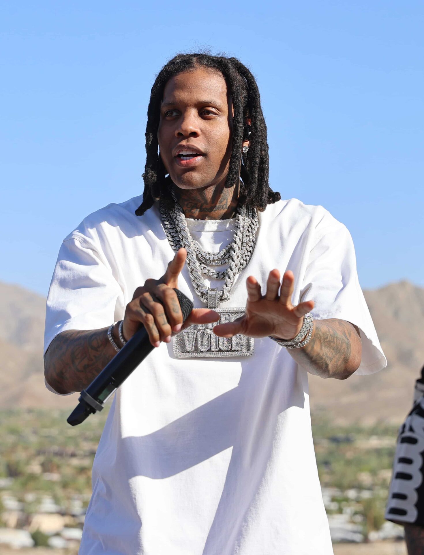 Lil Durk, aka Devontay Durk Banks, arrested in Florida // Lil Durk