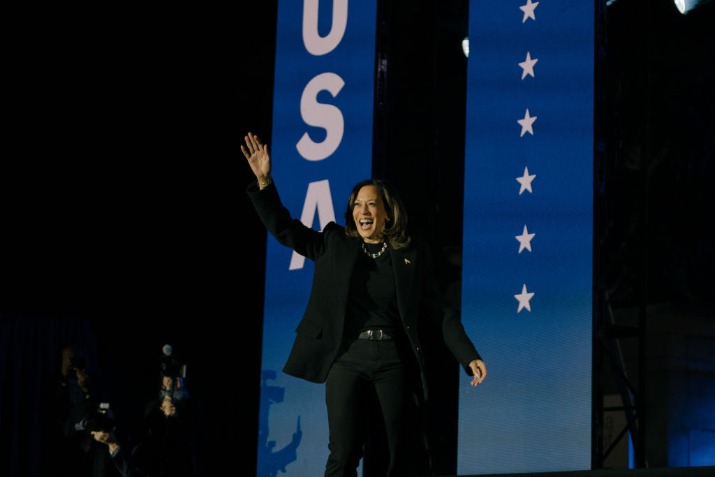 PHILADELPHIA, PA - NOV 04: Vice President Kamala Harris walks o