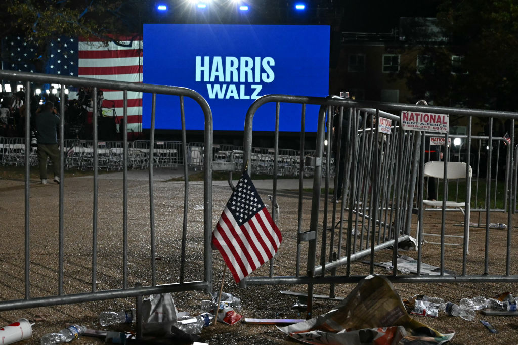 TOPSHOT-US-VOTE-POLITICS-HARRIS