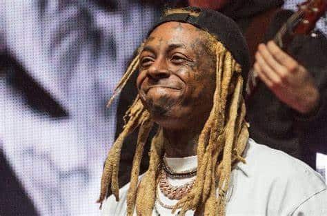 lil wayne smiling